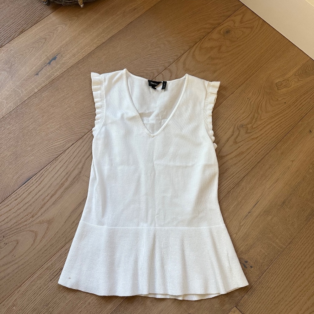 Women’s Theory Sleeveless Ruffle Blouse